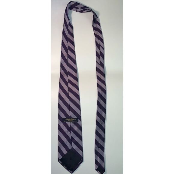 Brooks Brothers tie - Picture 3 of 3
